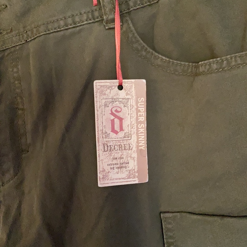 Cargo pants - Picture 2 of 6